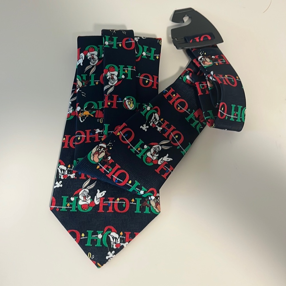 looney tunes tie